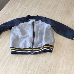 2t old navy zip up